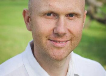 Paulius Skruibis pastebi: jeigu žmogus kalba apie savižudybę, dažniausiai tai ir padaro, todėl artimieji turėtų suskubti jam padėti. Nuotrauka iš asmeninio archyvo.