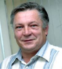 Svėdasų Juozo Tumo - Vaižganto gimnazijos direktorius Alvydas Kirvėla gimnazijoje pasigenda jaunų specialistų.