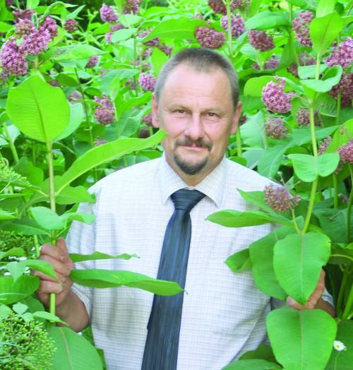 Gamtininkas Sigutis Obelevičius sakė, kad vienas didžiausių šiltnamio priešų – baltasparniai.