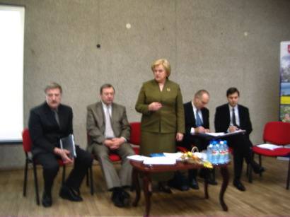 Že­mės ūkio mi­nist­rė Ka­zi­mi­ra D. Pruns­kie­nė Anykščiuose pristatė kaimo plėtros planą.