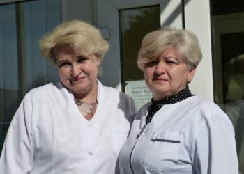 Pernai populiariausių medikų rinkimuose nugalėjo kurkliečių komanda - gydytoja D.Kazlauskienė ir kartu su ja dirbanti slaugytoja Rūta Paciūnienė.