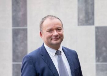 Lietuvos automobilių kelių direkcijos direktorius Remigijus Lipkevičius savivaldybės vadovams aiškino, kad visoje Lietuvoje kelių būklė blogėja.