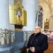 Metalo skulptorius, prof. Romualdas Inčirauskas Anykščių bažnyčiai yra sukuręs memorialinę kompoziciją kunigui Albertui Talačkai atminti.
