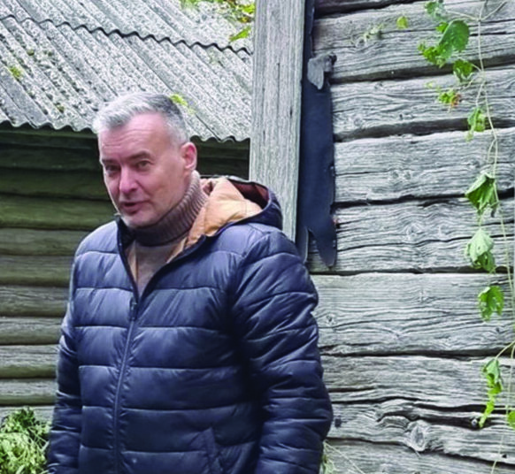 Anykščių garbės ambasadorius Ukrainoje, leidėjas Virginijus Strolia yra įsitikinęs, jog,  net Ukrainai kapituliavus, karas nesibaigs.