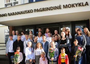 Anykščių Antano Baranausko mokykloje mokosi 47 ukrainiečiai.