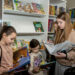 Anykščių L. ir S. Didžiulių viešojoje bibliotekoje ukrainiečių kalba parašytų knygų ateina skaityti ir jaunieji ukrainiečiai, šiuo metu gyvenantys Anykščiuose.