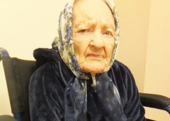 Pirmosios birželio dienos vakaras – Faustinai Palskienei jau 105 metai ir dvi dienos.                                        Autoriaus nuotr.
