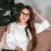 R.Pešelytė su savanoriais aptaria jų džiaugsmingiausias akimirkas ir nesėkmes.