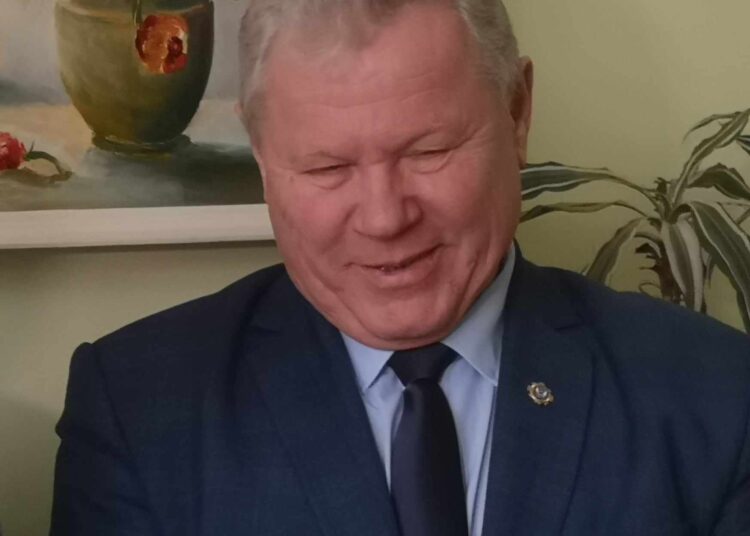 Anykščių mero Kęstučio Tubio darbotvarkėje nuo spalio mėnesio taip ir neatsirado pranešimo, kad jis skirs dėmesio Inkūnų kaimo dviejų bendruomenių keliamiems klausimams spręsti.