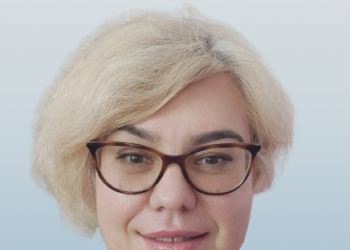 Agnė Misiūnaitė-Virbalienė vaiką iš Debeikių skyriaus perkėlė į miesto vaikų lopšelį-darželį, nes Debeikiuose pasigedo dėmesio vaikams.