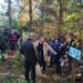 Traupio botanikos sode beveik visą šeštadienį dirbo Lietuvos dendrologų draugijos nariai, prieš tai apžiūrėję buvusio kolegos, dendrologų draugijos nario Sigučio Obelevičiaus kurtą milžinišką augalų kolekciją.