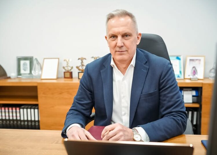 AB „Lietkabelis“ generalinis direktorius Sigitas Gailiūnas yra ir Panevėžio prekybos, pramonės ir amatų rūmų prezidentas. Nuotrauka iš Lietuvos prekybos, pramonės ir amatų rūmų asociacijos feisbuko.