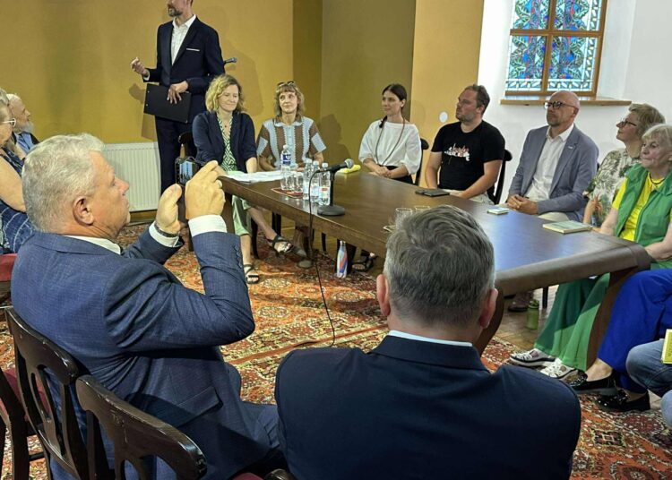 Pasaulio anykštėnų bendrijos projektą Anykščių savivaldybė parėmė 11 tūkstančių 750 eurų.