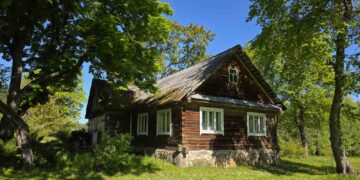 30–50 km atstumu nuo Utenos galima įsigyti išskirtinę sodybą gamtos apsuptyje.