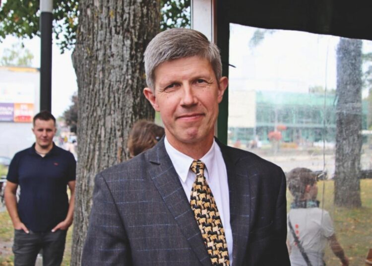 Anykščių rajono ūkininkų sąjungos pirmininkas Žilvinas Augustinavičius pasidžiaugė, kad rajono ūkininkai pilietiškai aktyvūs, dėl palankesnės žemės ūkio politikos kai kurie jų vyko protestuoti net į Briuselį.