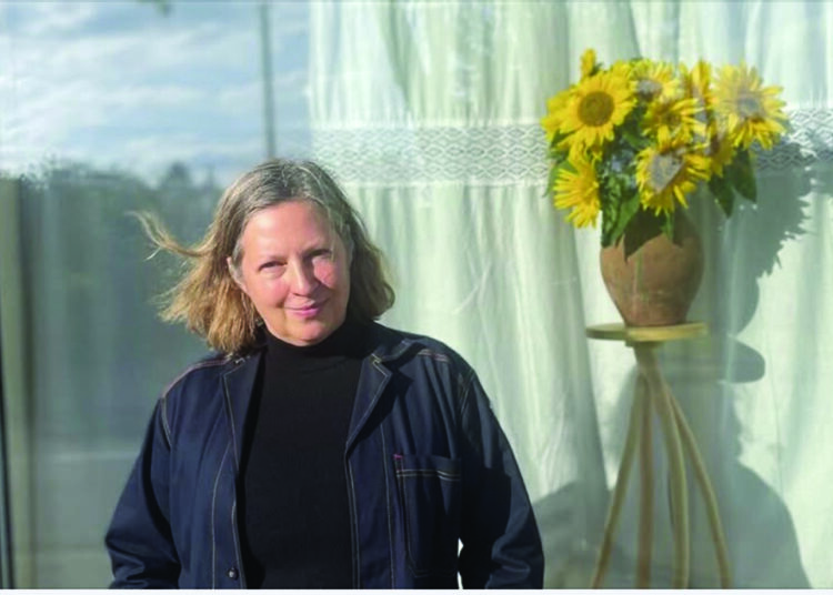 Performansų, videoperformansų, videoinstaliacijų kūrėja Eglė Rakauskaitė pernai buvusios Troškūnų parduotuvės patalpose surengė kelias parodas. 	         Asmeninio albumo nuotr.