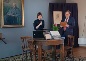 Anykščių A. Baranausko ir A. Vienuolio-Žukausko memorialinio muziejaus muziejininko Antano Verbicko ir Vilniaus universiteto bibliotekos Rankraščių skyriaus vadovės dr. Ingos Liepaitės sudarytoje knygoje „Antanas Vienuolis ir amžininkai: laiškų dialogai“ sudėta per 700 laiškų.