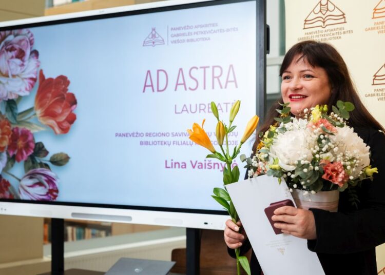 Lina Vaišnytė praėjusiais metais buvo įvertinta Panevėžio Gabrielės Petkevičaitės-Bitės viešosios bibliotekos įsteigta nominacija „Ad astra“. 	           Gintaro Lukoševičiaus nuotr.