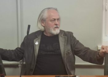 Anykščių rajono tarybos narys Kęstutis Indriūnas paskaičiavo, kad naujos sporto arenos statybos savivaldybės biudžetui kainuotų kiek daugiau nei milijoną eurų.