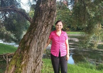 Anykštėne pedagogė, visuomenininkė Evelina Zablockienė sakė, kad žmonės, ją sutikę gatvėje, dėkoja už išsaugotus medžius.