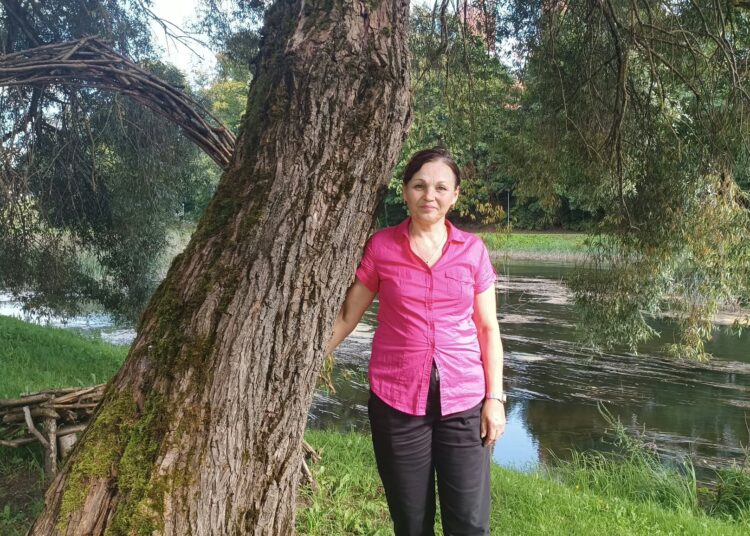 Anykštėne pedagogė, visuomenininkė Evelina Zablockienė sakė, kad žmonės, ją sutikę gatvėje, dėkoja už išsaugotus medžius.