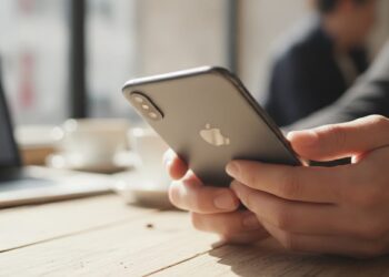 iPhone 18 Pro savybės ir galimybės kasdieniam naudojimui