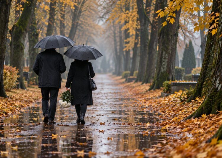 Vėlinės Anykščių krašte: kur rasti artimųjų kapus